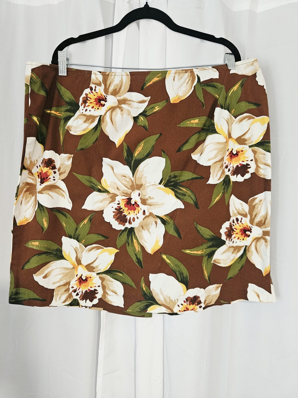 Jones New York Brown Skirt with Cream Floral Print - Size 20W